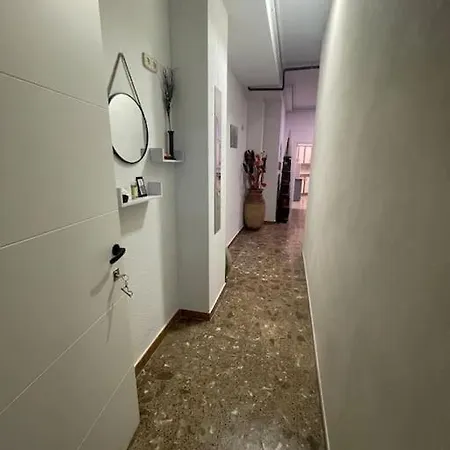 Acogedora Planta Baja شقة *
